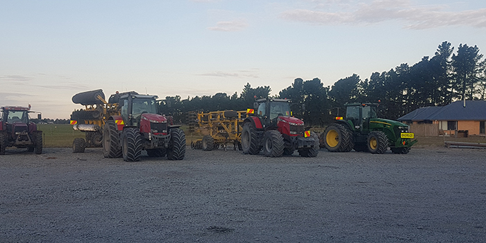 tractors1.jpg